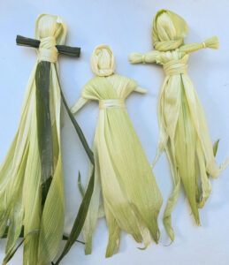 DIY: Corn Husk Dolls